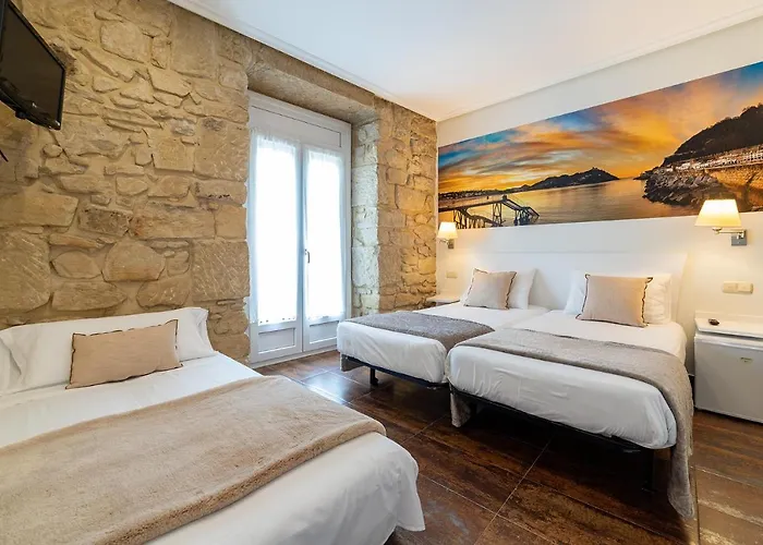 阿依达旅馆 2* 圣塞瓦斯蒂安