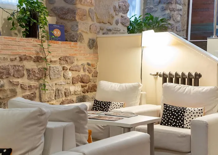 阿依达旅馆 2* 圣塞瓦斯蒂安